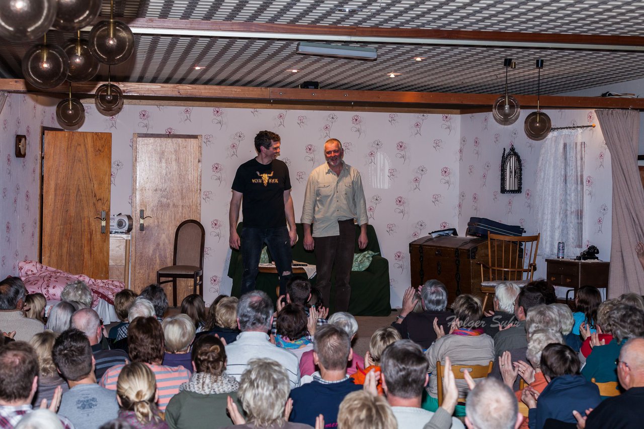 Bild 188 - Theater-Premiere in Wiemersdorf